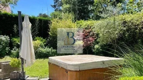 Magnifique villa individuelle au coeur de Vésenaz