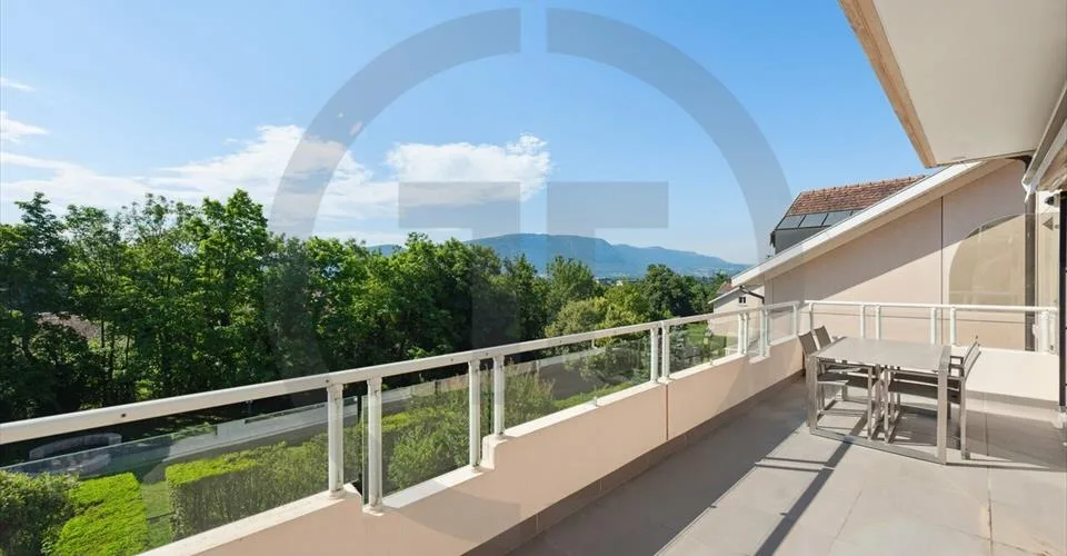 Splendide appartement sur la commune de Cologny