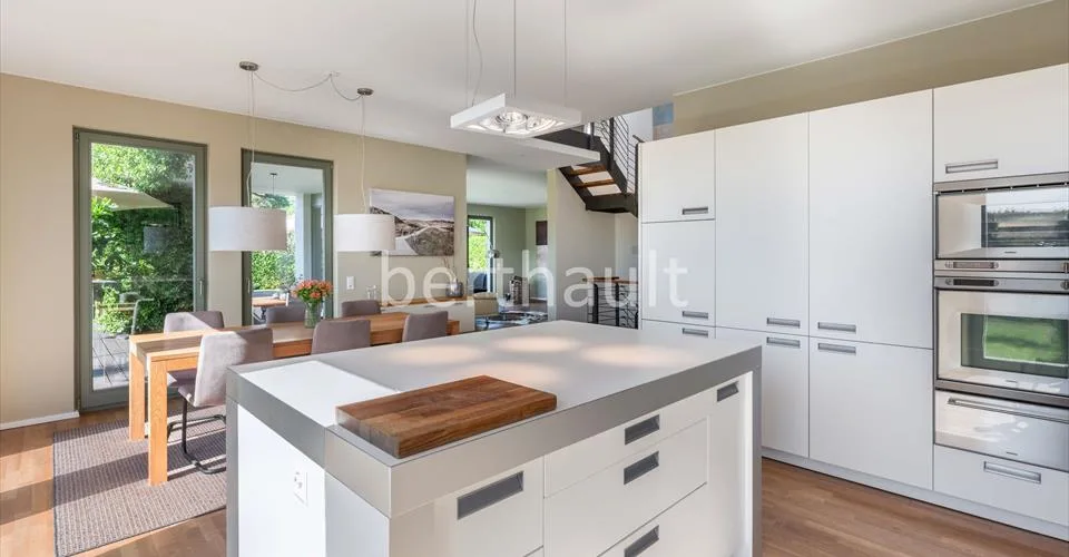 VANDOEUVRES - EXCLUSIVITE - Magnifique villa avec vue sur le Mont-Blanc