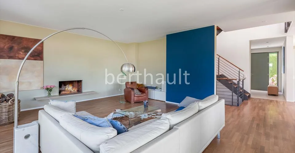 VANDOEUVRES - EXCLUSIVITE - Magnifique villa avec vue sur le Mont-Blanc