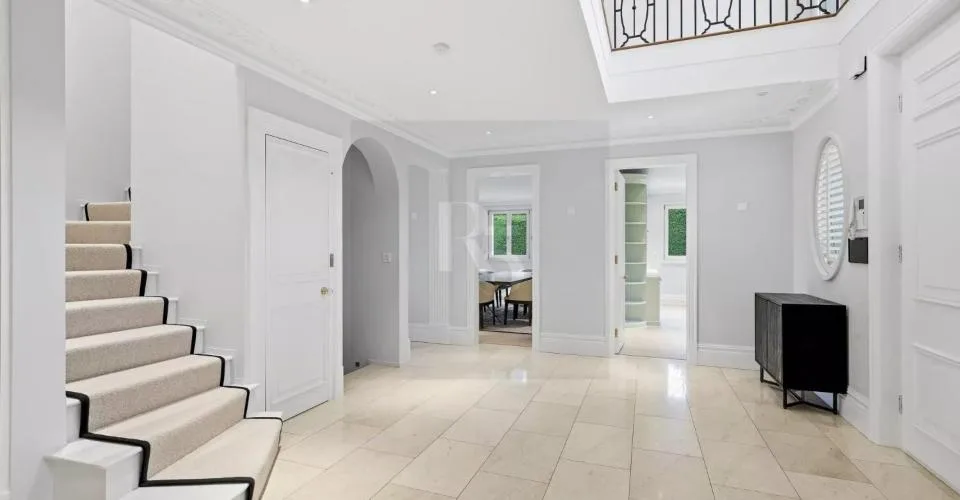 Magnifique villa rénovée à Cologny