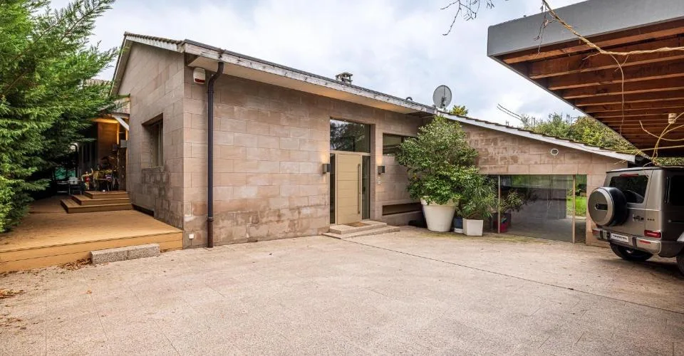 Villa de standing à Cologny - OFF MARKET