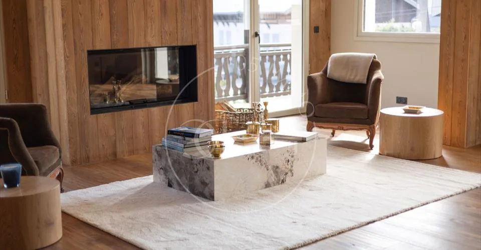 MEGÈVE : Magnifique chalet mitoyen entièrement rénové