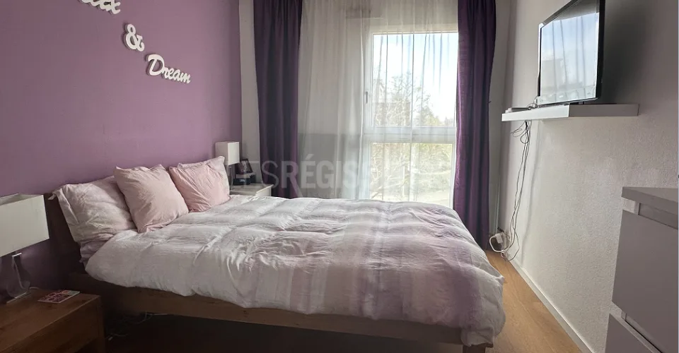 Magnifique appartement de 5 pièces dans le village de Meyrin