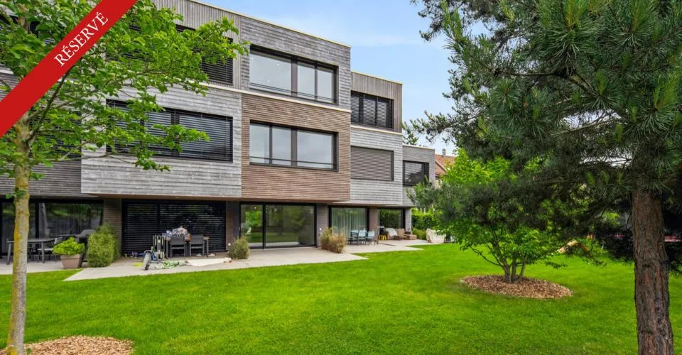 𝐓𝐫𝐢𝐩𝐥𝐞𝐱 𝐜𝐨𝐧𝐭𝐞𝐦𝐩𝐨𝐫𝐚𝐢𝐧 – Un idéal de vie de village en pleine ville