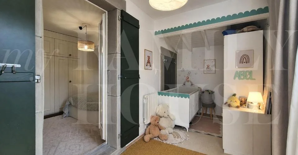 Très bel appartement situé au coeur du hameau de Villette