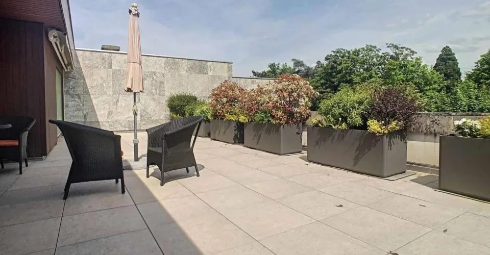 LE GRAND-SACONNEX | MAGNIFIQUE TOWNHOUSE 11 PIÈCES