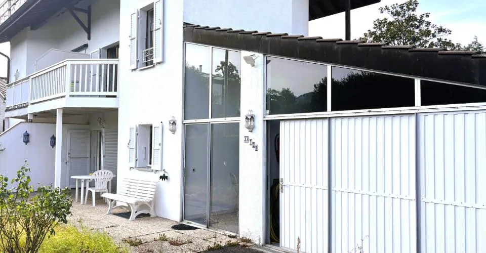 CHARMANTE VILLA MITOYENNE