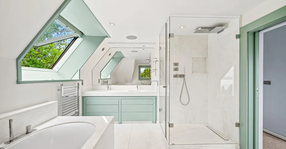 ANIERES - Magnifique villa avec vue panoramique sur le lac CHF 9,900,000.–