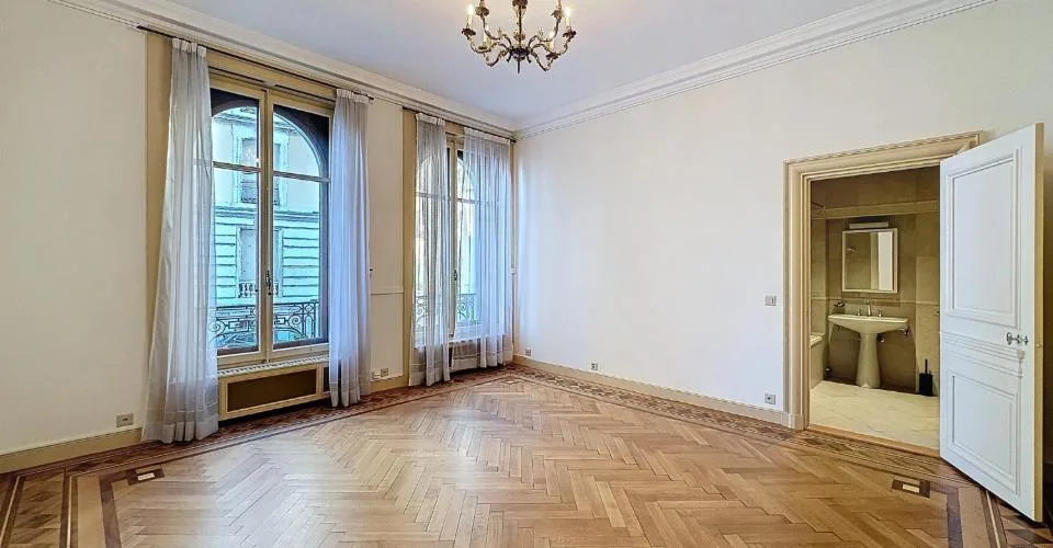 OPPORTUNITE UNIQUE ET SITUATION EXCEPTIONNELLE à GENEVE