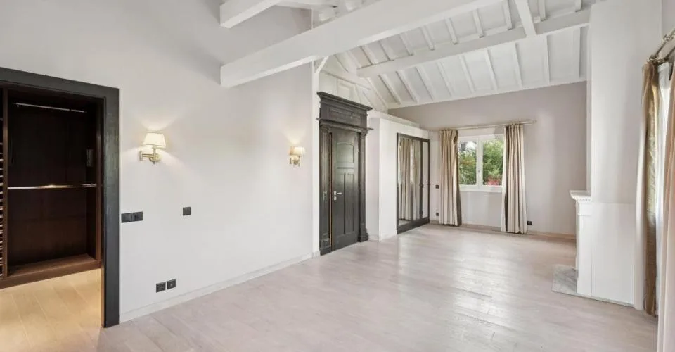 Magnifique propriété familiale rénovée au coeur de Bellevue
