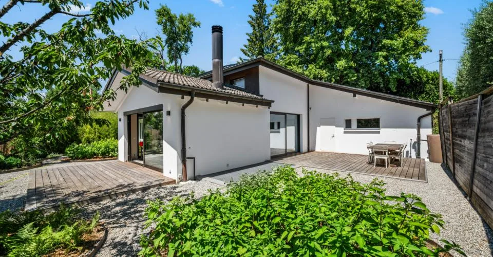 EXCLUSIVITÉ: COLLONGE BELLERIVE - Magnifique Villa individuelle avec jardin