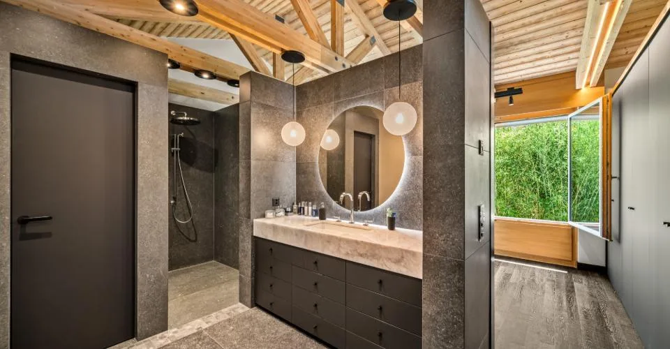 EXCLUSIVITÉ: COLLONGE BELLERIVE - Magnifique Villa individuelle avec jardin