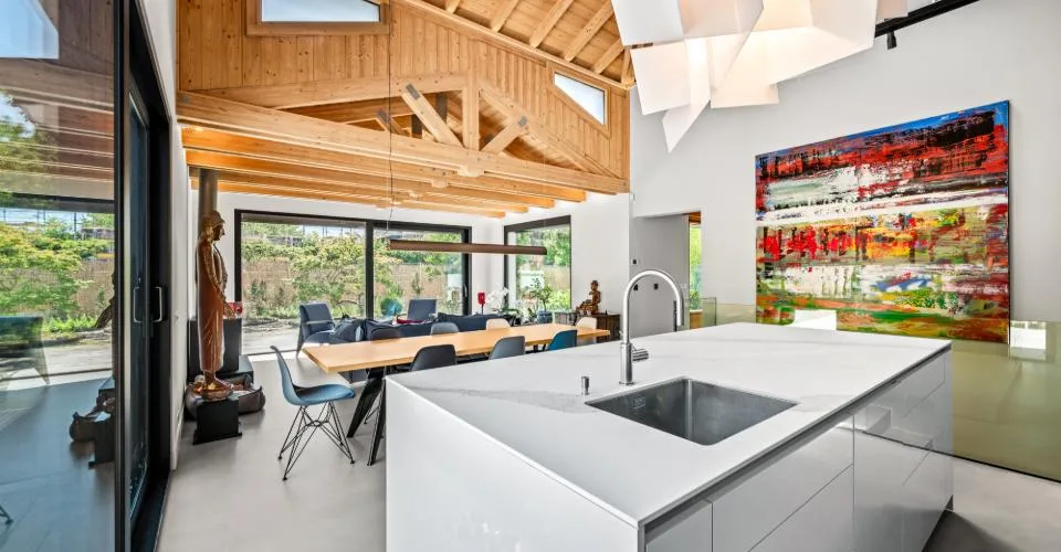 EXCLUSIVITÉ: COLLONGE BELLERIVE - Magnifique Villa individuelle avec jardin