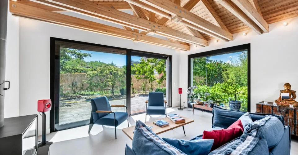 EXCLUSIVITÉ: COLLONGE BELLERIVE - Magnifique Villa individuelle avec jardin