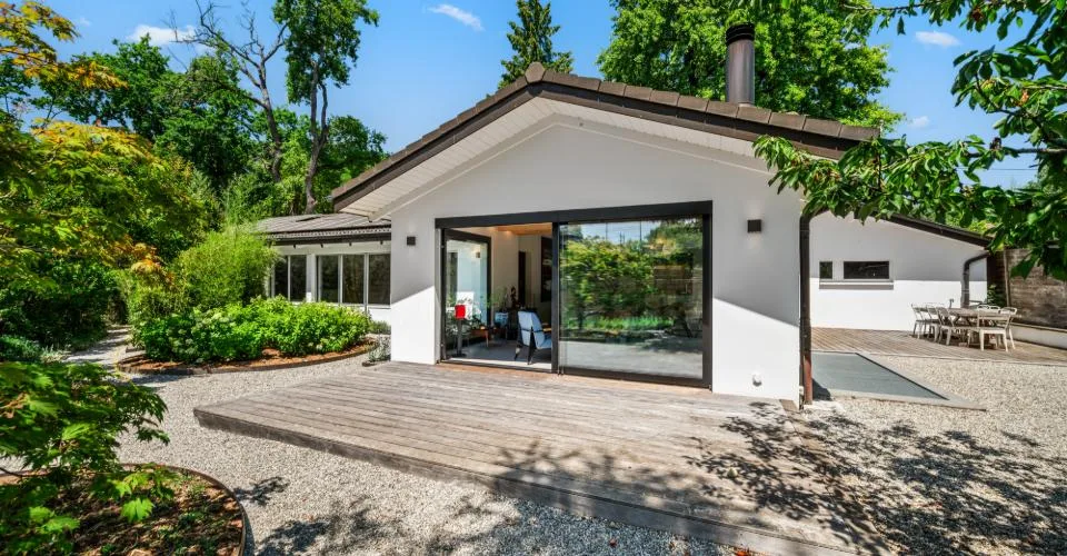 EXCLUSIVITÉ: COLLONGE BELLERIVE - Magnifique Villa individuelle avec jardin