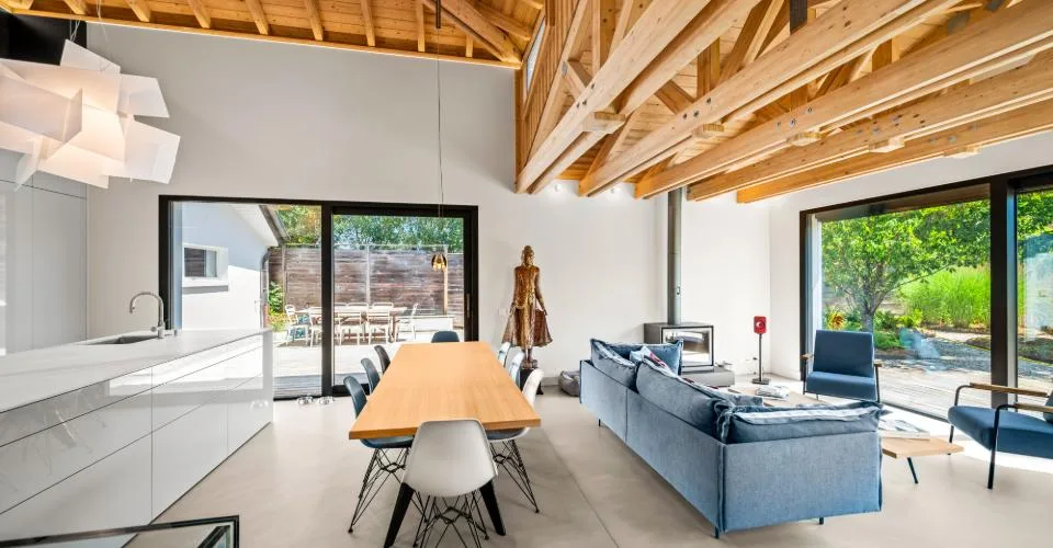 EXCLUSIVITÉ: COLLONGE BELLERIVE - Magnifique Villa individuelle avec jardin