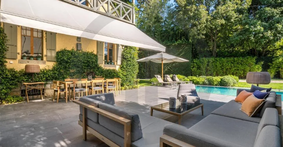 Luxueuse maison individuelle à vendre à Vésenaz avec superbe piscine