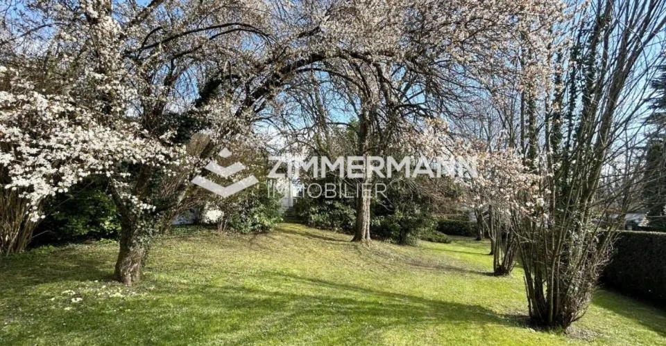 Genthod - Villa familiale sur superbe parcelle arborée de 2892m²