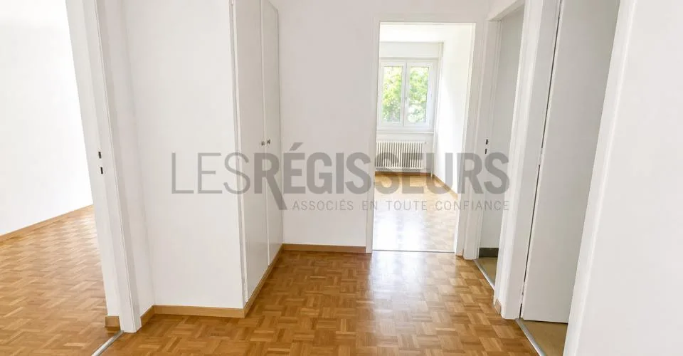 Appartement de 4 pièces à proximité immédiate de la Gare du Bachet