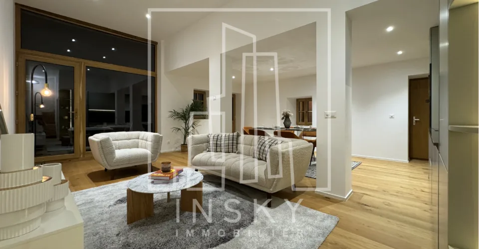 Maison triplex d'exception entièrement rénové de 5,5 pièces -