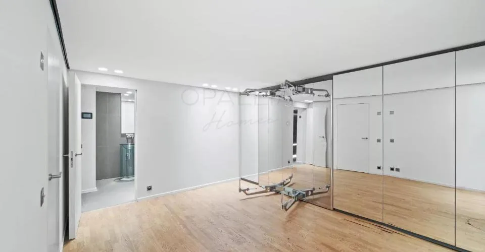 Propriété d'exception du 18e siècle, parcelle de 3,136 m² et piscine i