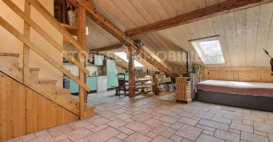 Maison villageoise avec 3 appartements - Exclusivité