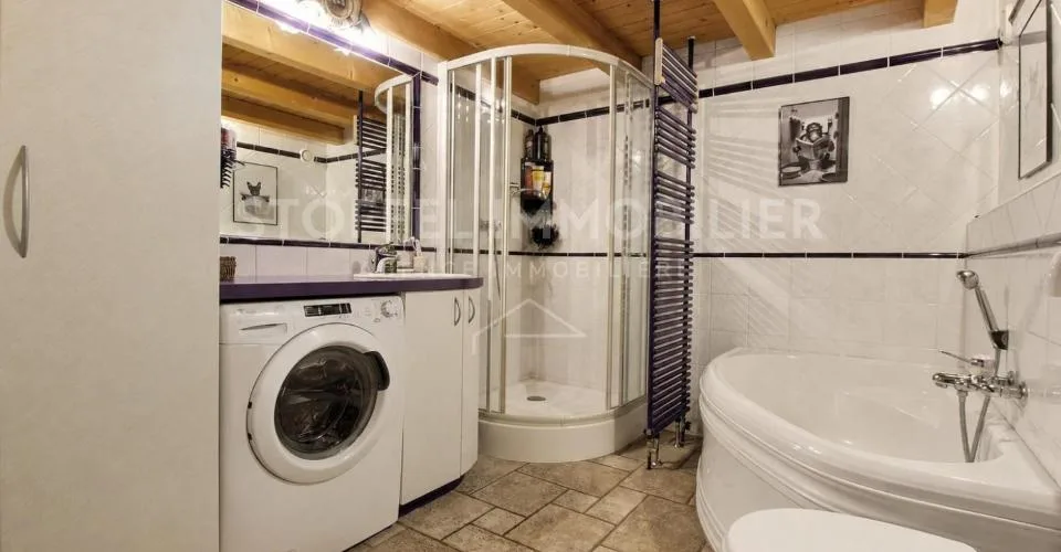 Maison villageoise avec 3 appartements - Exclusivité