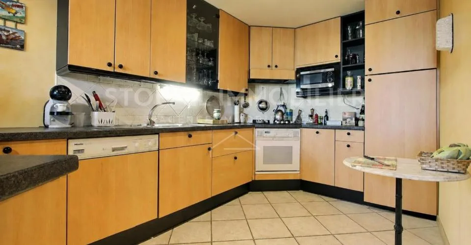Maison villageoise avec 3 appartements - Exclusivité