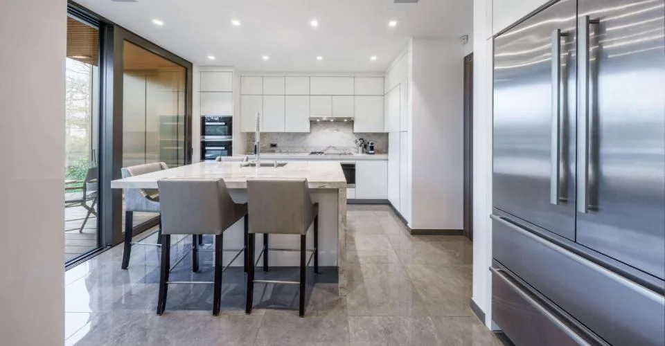 Attique en duplex d'exception avec vaste terrasse panoramique