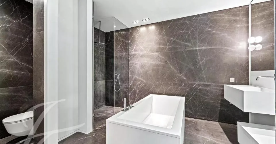 EXCLUSIVITE - Propriété d'exception du 18e siècle, parcelle de 3,136 m