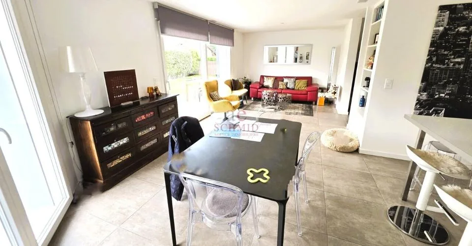 En exclusivité - Meyrin - Superbe Villa THPE