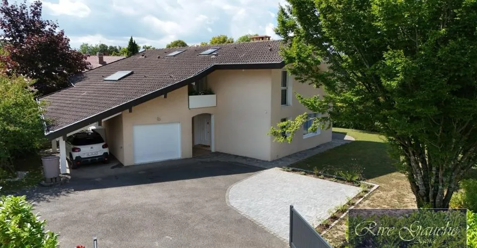 Villa 6 pièces à Messery