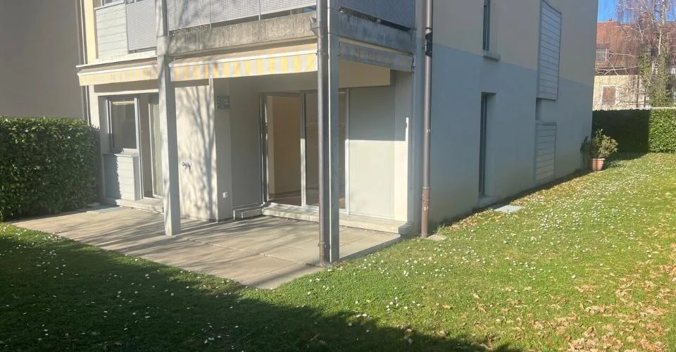 Appartement de 4 pièces avec terrasse et jardin