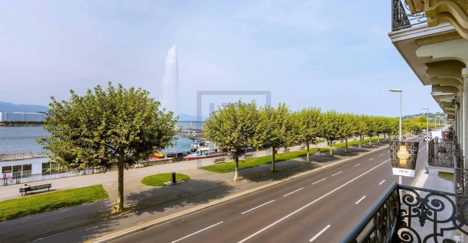 Appartement vue lac de 214m2