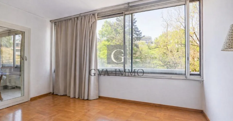 Élégant 2,5 pièces avec loggia et piscine à Chêne-Bougeries – photo 2 sur 11
