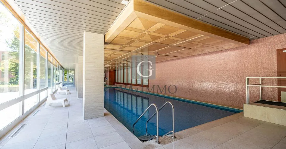 Élégant 2,5 pièces avec loggia et piscine à Chêne-Bougeries – photo 9 sur 11