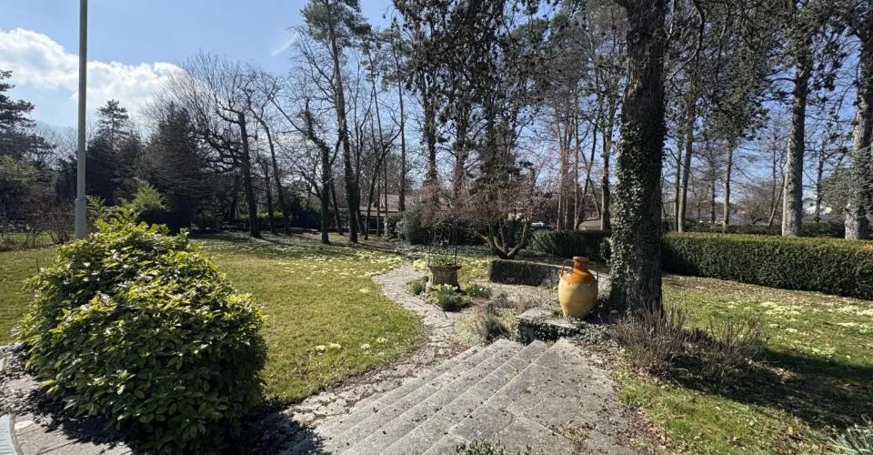 Villa individuelle avec fort potentiel ? Chêne-Bougeries
