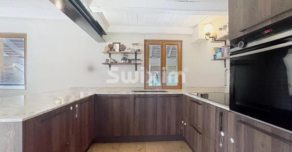 Magnifique duplex de 4 pièces avec jardin de 240 m²