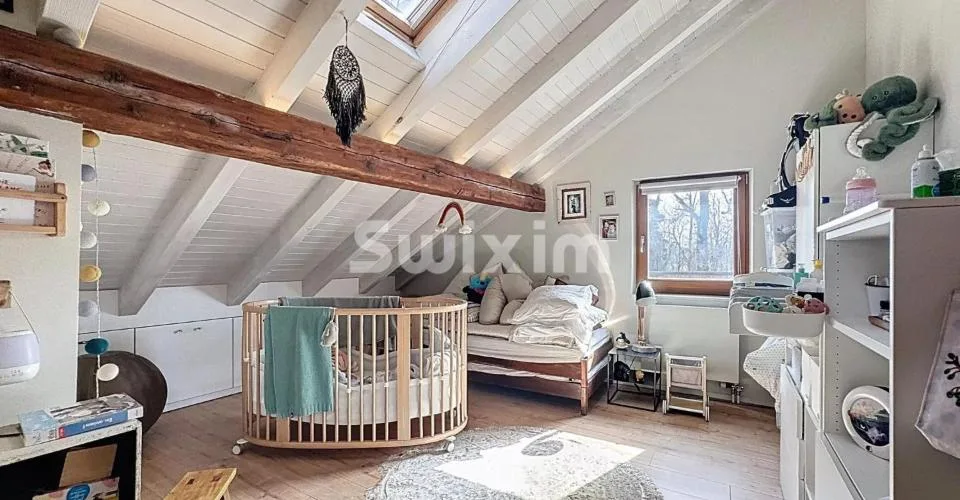 Magnifique duplex de 4 pièces avec jardin de 240 m²