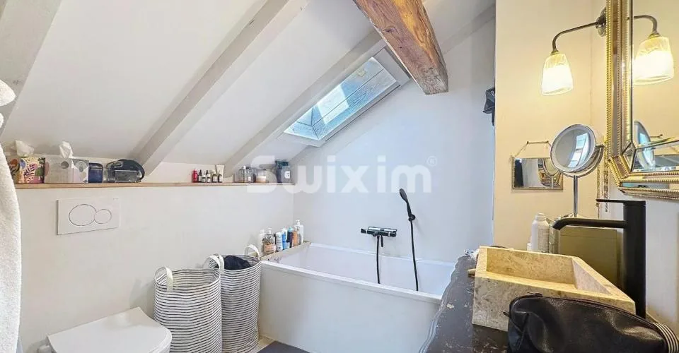 Magnifique duplex de 4 pièces avec jardin de 240 m²