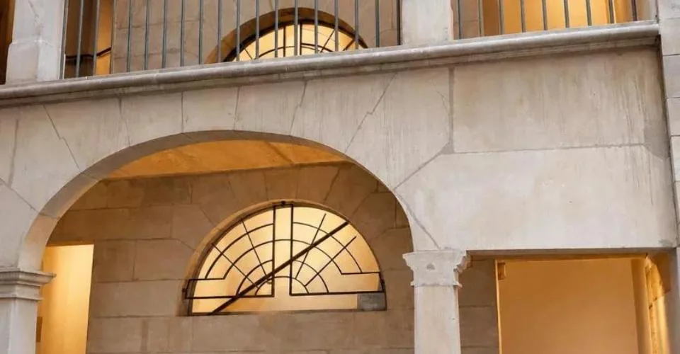 Rare duplex-loft avec cachet au coeur de Genève