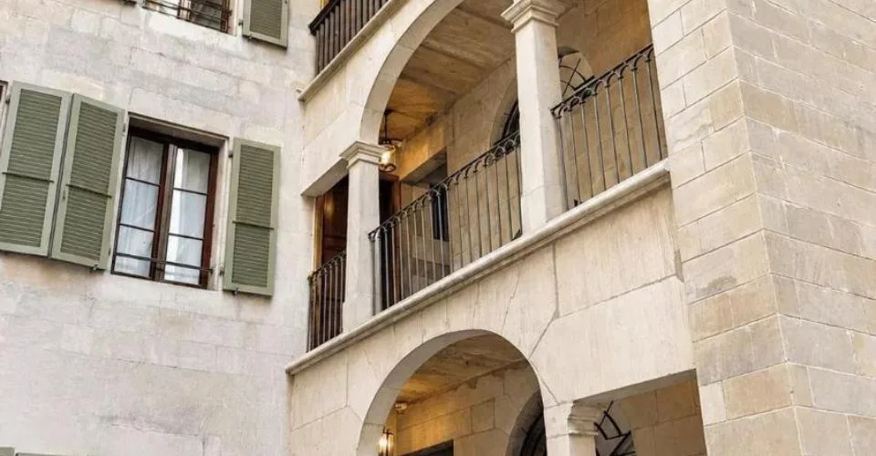 Rare duplex-loft avec cachet au coeur de Genève
