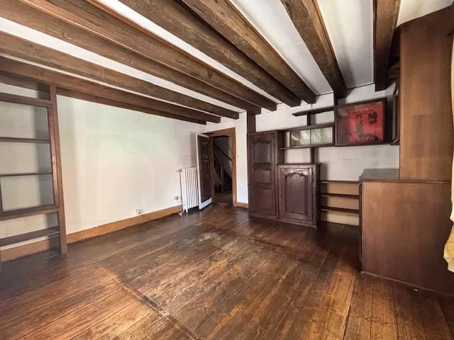 OFF MARKET - EXCLUSIVITE - RARE Immeuble mixte de charme avec jardin au coeur de Carouge