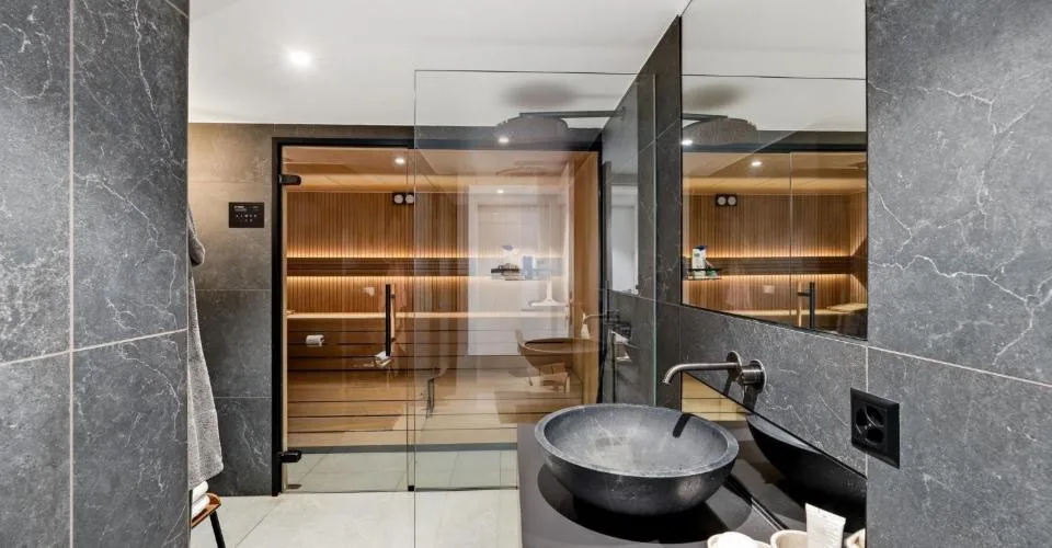 Exclusivité : Maison contemporaine clé en main avec vue lac