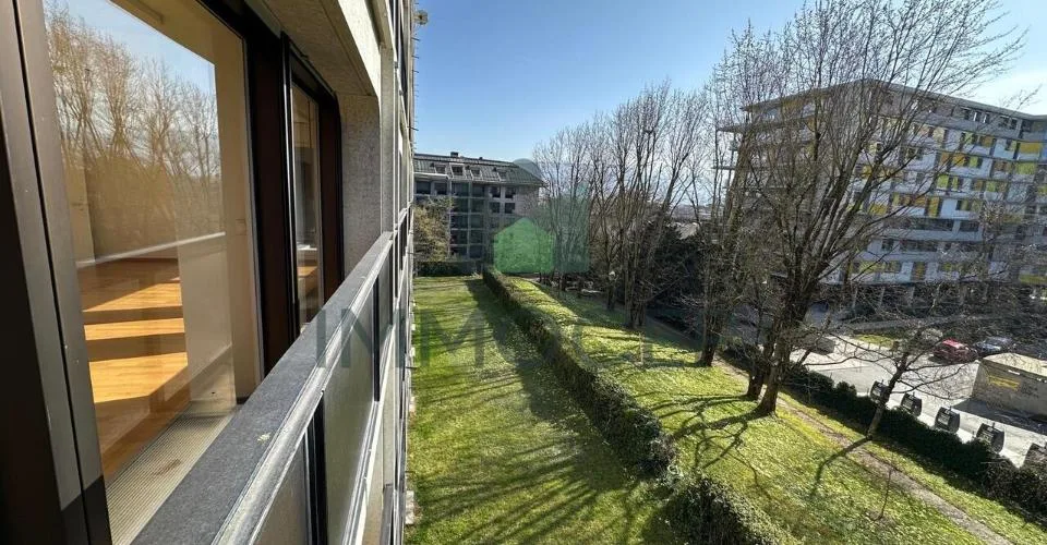 Exclusivité : Spacieux 3 pièces de 94 m2 pondérés au Petit-Saconnex