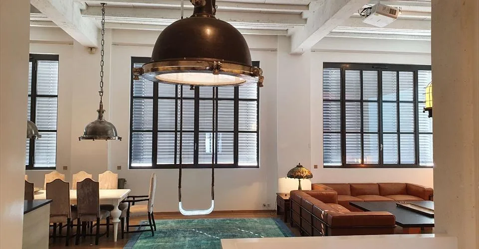A vendre : Exceptionnel LOFT/Duplex de 360m2 aux Charmilles