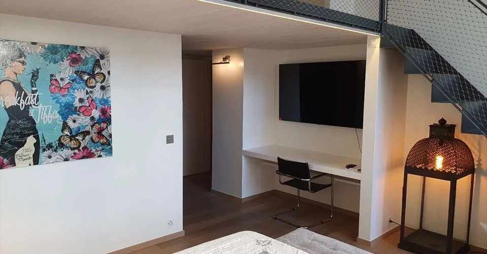 A vendre : Exceptionnel LOFT/Duplex de 360m2 aux Charmilles
