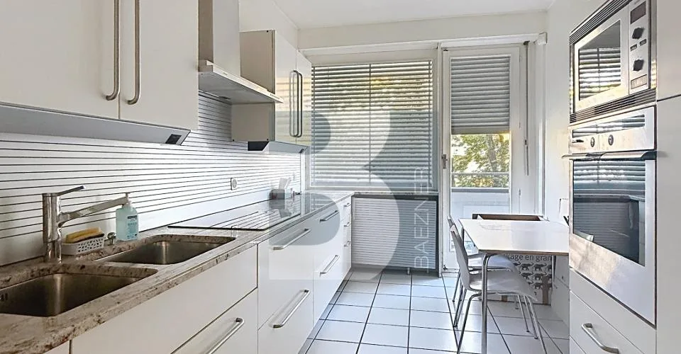 Appartement de 5 pièces dans le quartier de Florissant