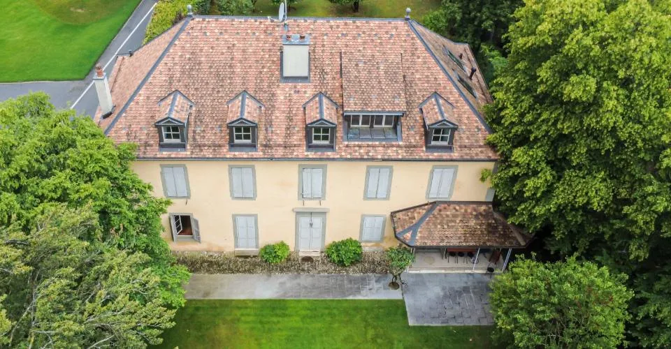 Domaine Mercier, une maison de maître du XVIIIe dans son parc de 4'000m2
